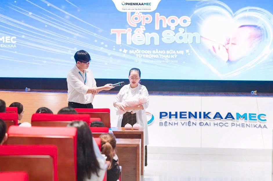 Tham dự Lớp học tiền sản tháng 12 PhenikaaMec, nhận quà giá trị và ưu đãi gói thai sản